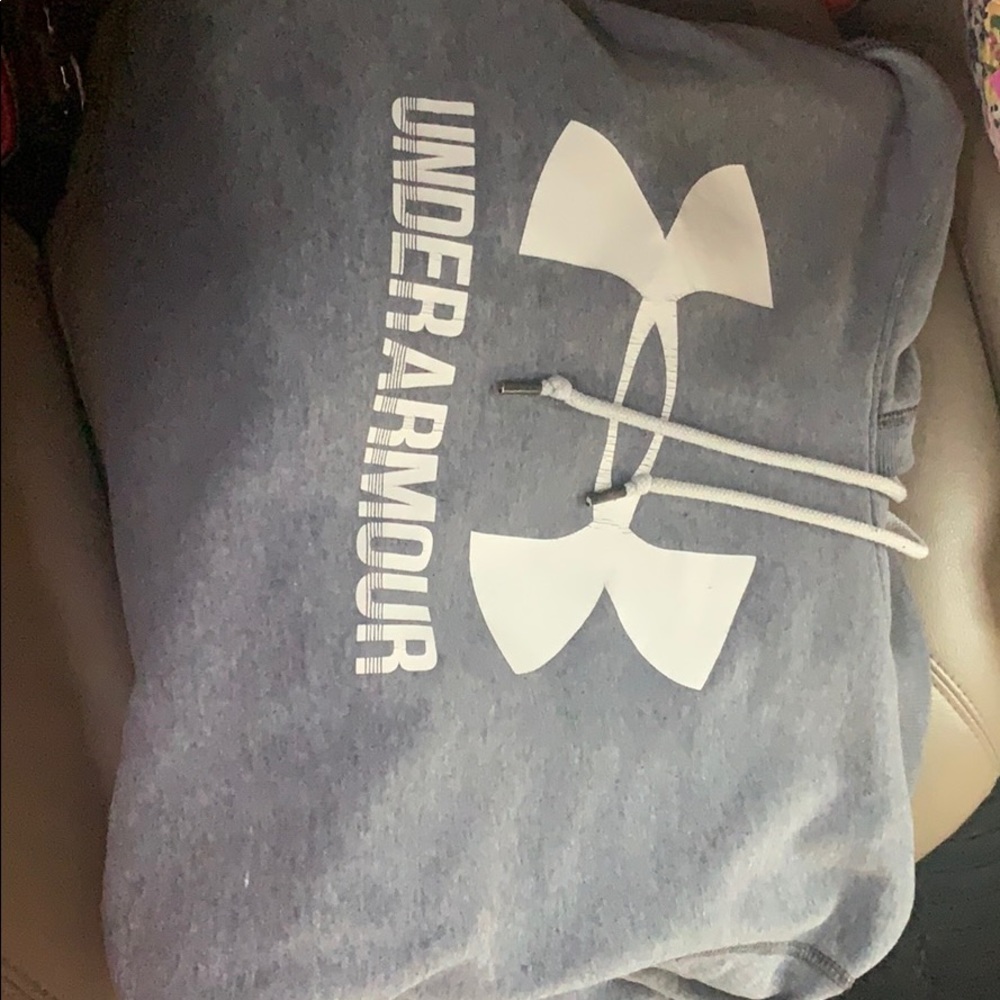 grey women’s under armor hoodie
